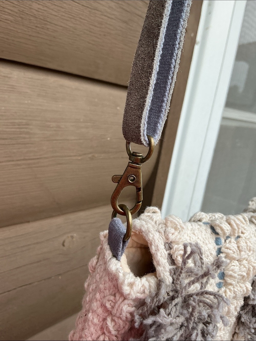 Chloe & Lex Boho Crochet Crossbody Tassel Bag Festival Coastal Cowgirl Anthro - Picture 7 of 16